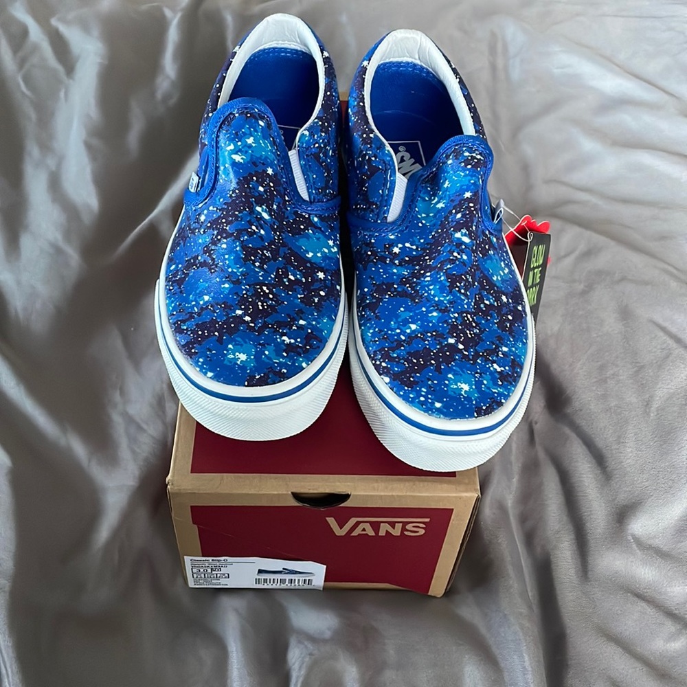 Kids Galaxy slip-on vans